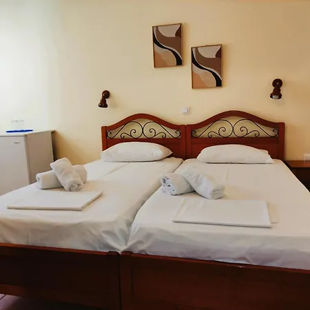 A Hotel Faros Spetses Town Exterior photo