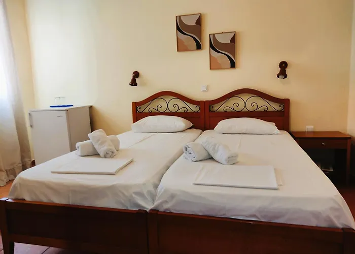 A Hotel Faros