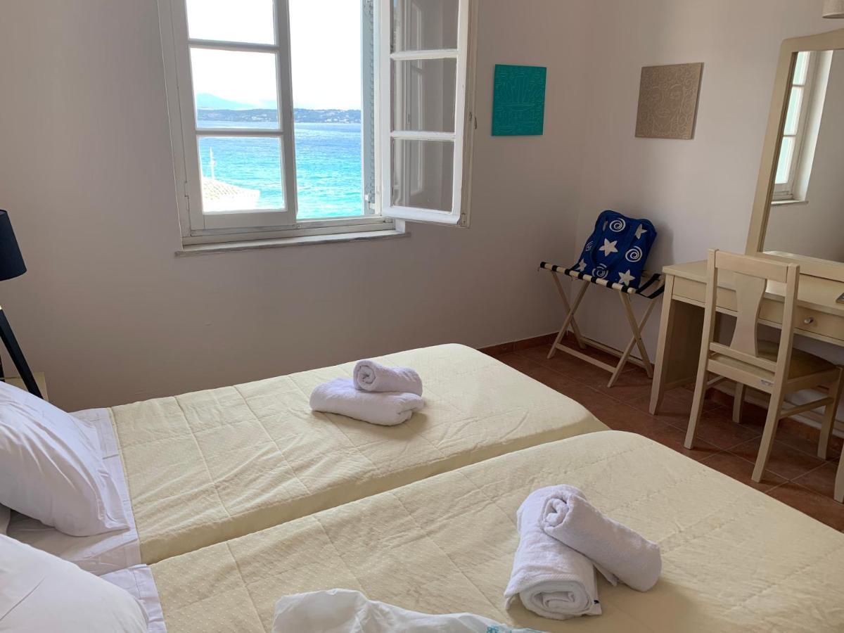 Ξενοδοχείο A Faros 2*